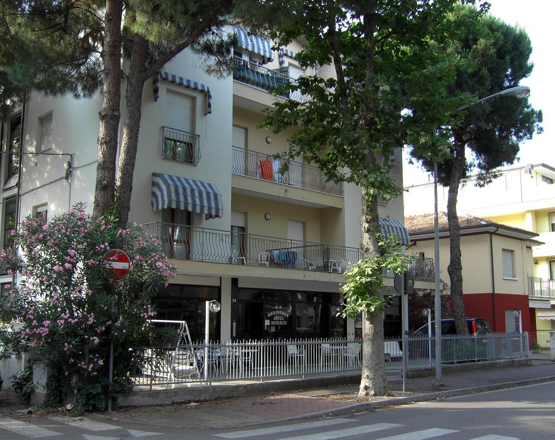Residence Monaco Appartamentiリミニ エクステリア 写真