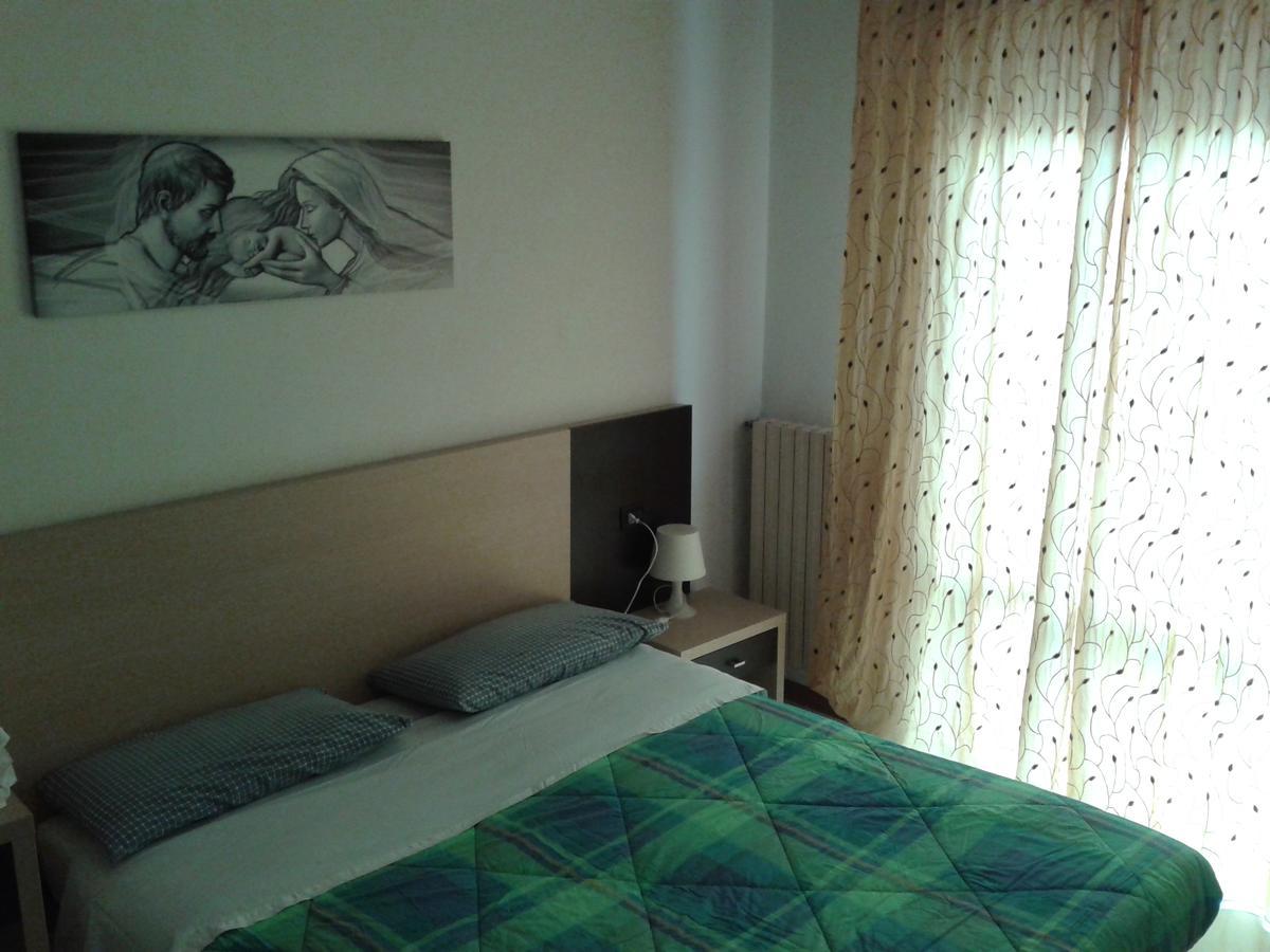 Residence Monaco Appartamentiリミニ 部屋 写真