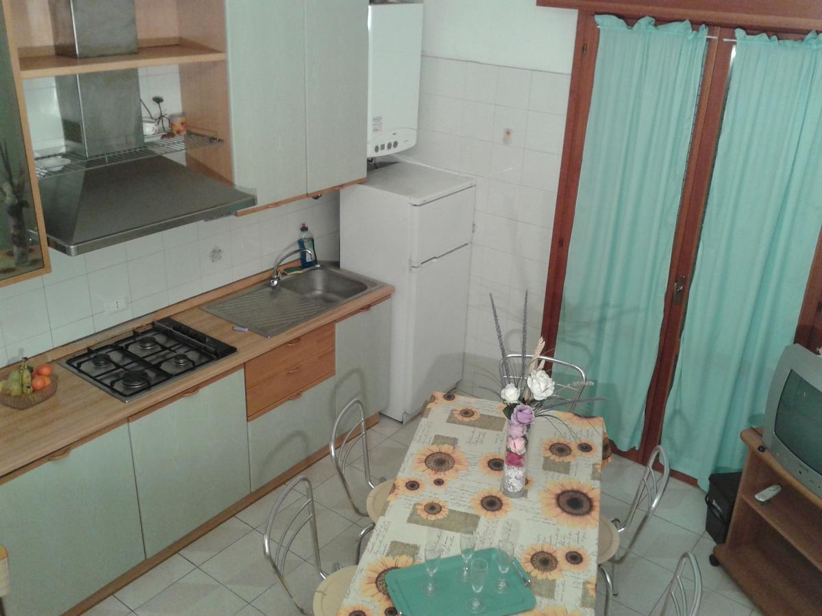 Residence Monaco Appartamentiリミニ エクステリア 写真