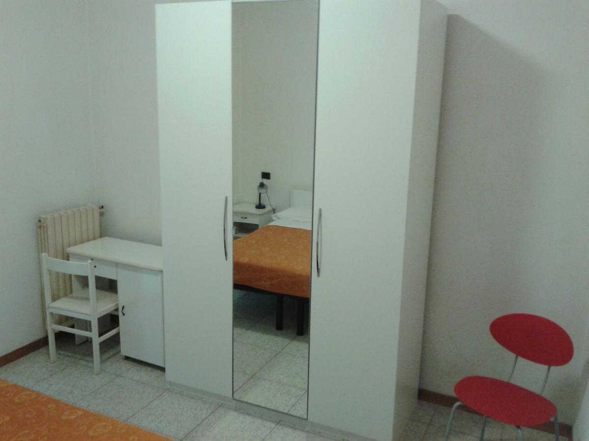 Residence Monaco Appartamentiリミニ エクステリア 写真